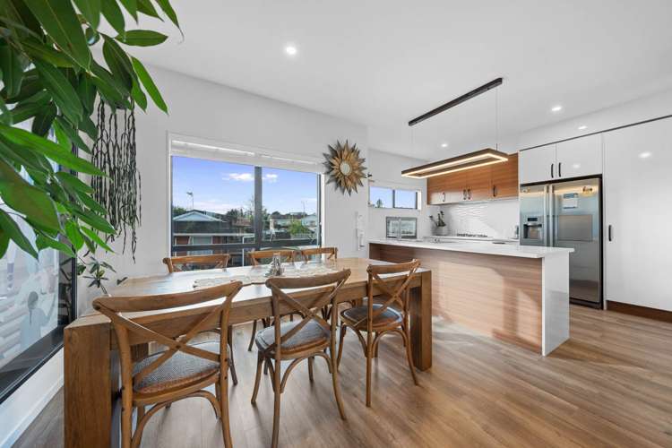 3e Hemsway Place Sunnyhills_5