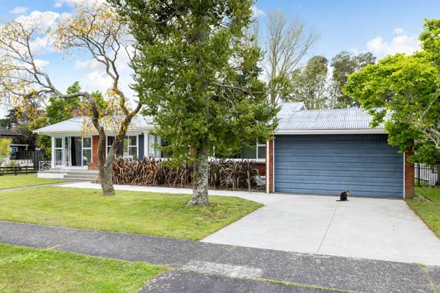 34 Carlyle Avenue Chartwell_1