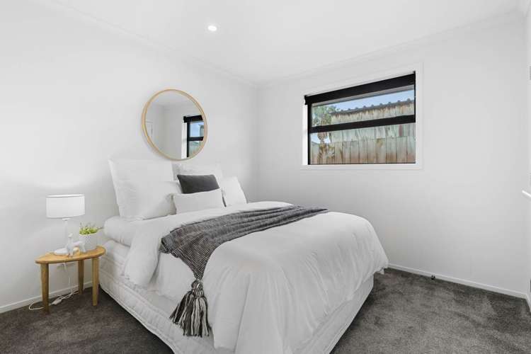 4 May Grove Lane Tamaterau_13