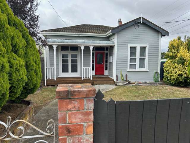 MASTERTON - 3 BEDROOMS