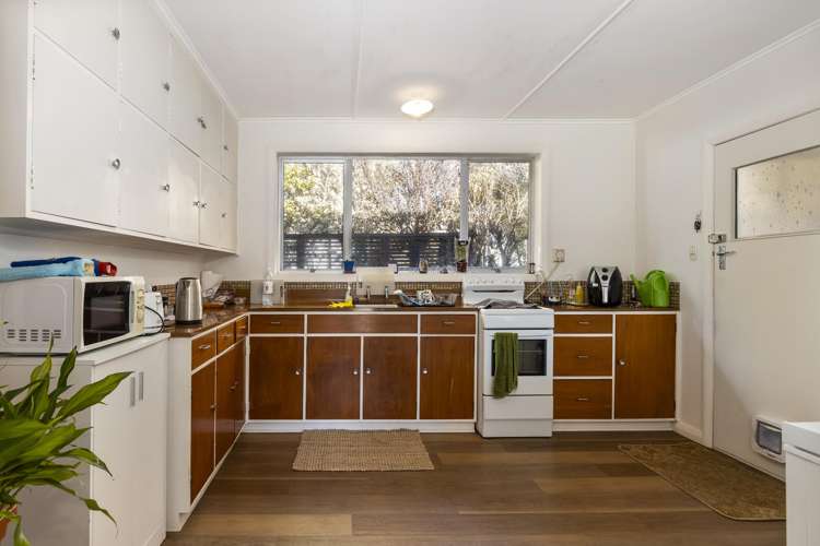 15b Newbourne Crescent Redwoodtown_21