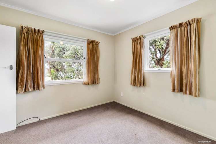 38 Sergeant Road Awhitu_5