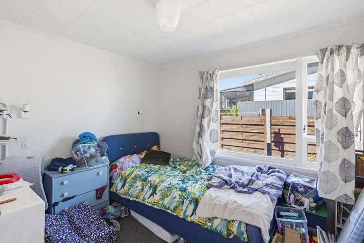 90A Eatwell Ave Paraparaumu Beach_12