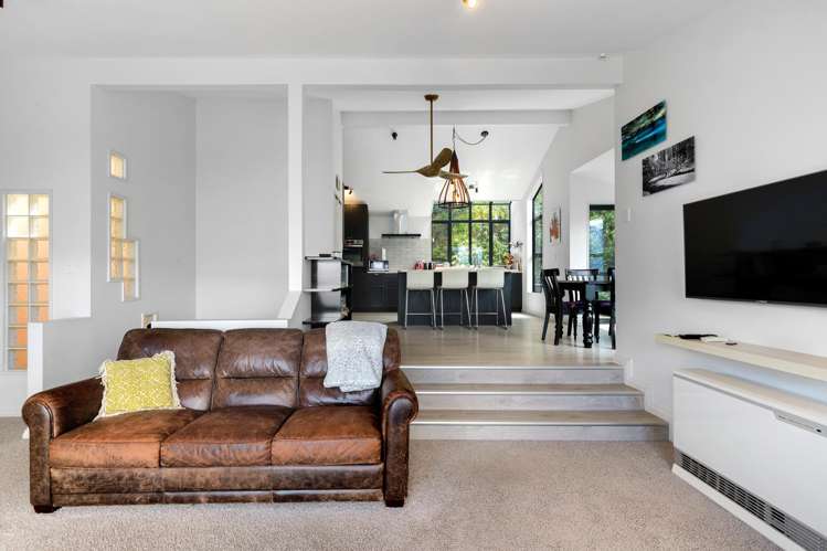 6b Scott Place Fernhill/Sunshine Bay_11