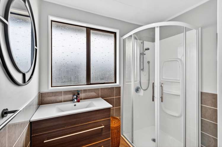 23 Ryan Crescent Greenmeadows_4