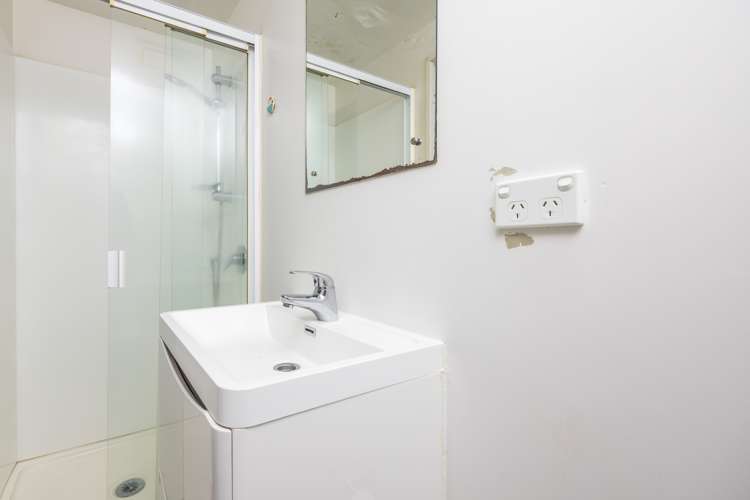 9j/113 Vincent Street Auckland Central_8