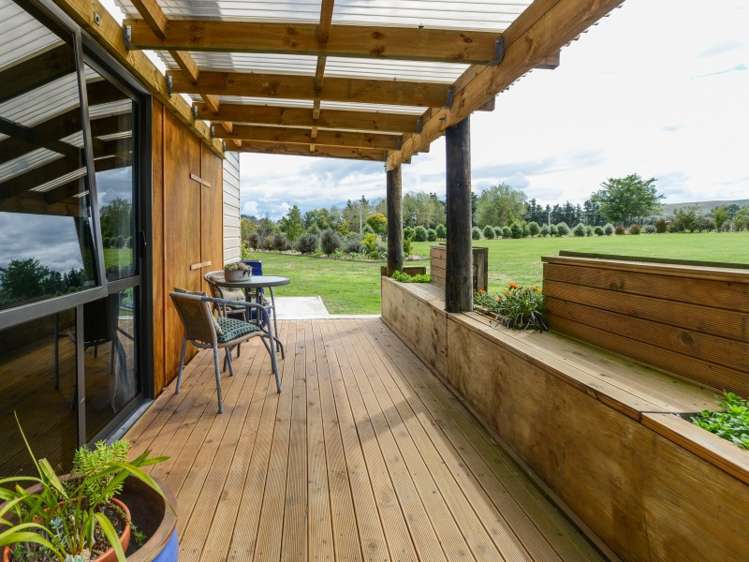 33 Kyle Road Waipukurau and Surrounds_9