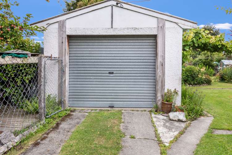 38 Farm Street Lumsden_23