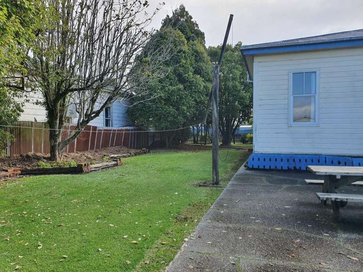 36 Rolleston Street Hokitika_7