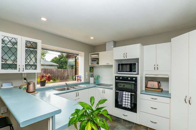 2/28a Staveley Street Avonhead_4