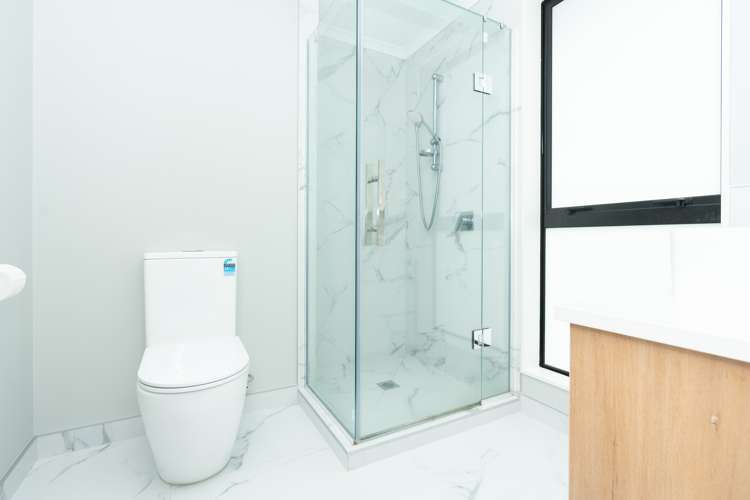 2/14 Arahi Place Rototuna North_11