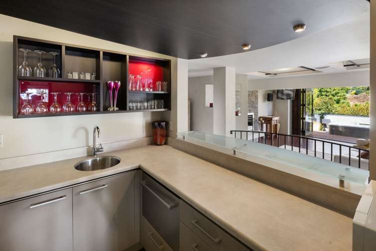 1025 River Road Queenwood_22