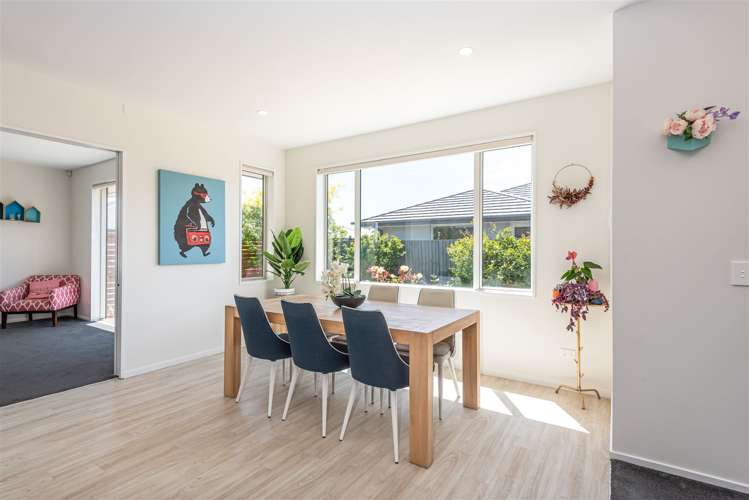 4 James Caird Lane Wigram_9