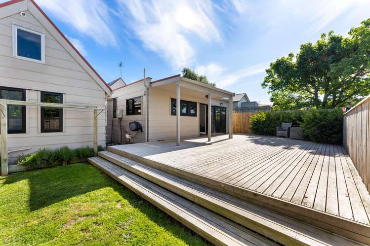 28 Kaka Road Raumati Beach_17