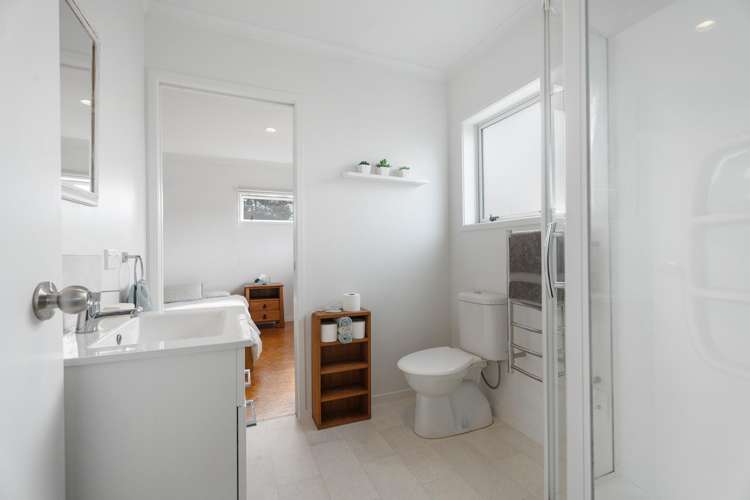 6 Lindis Place Mangere Bridge_18