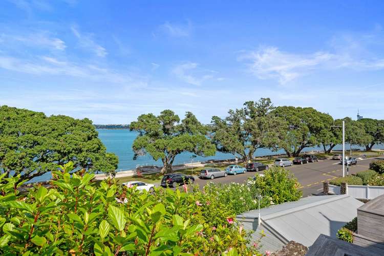 8 King Edward Parade Devonport_40