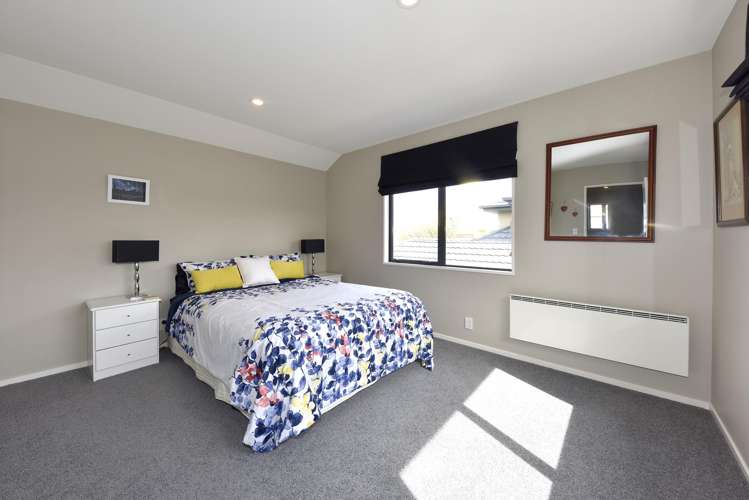 37 Mcmahon Drive Aidanfield_15