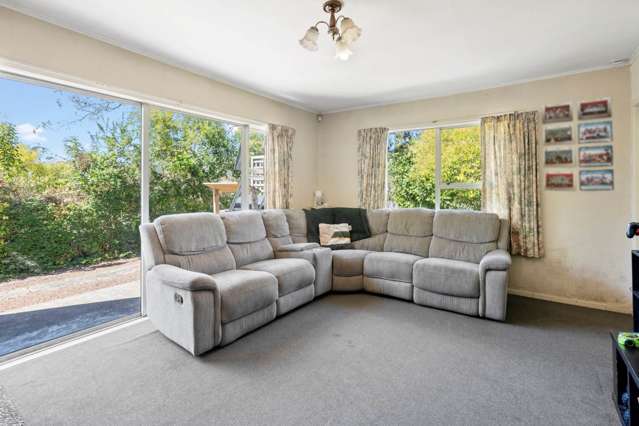 59 Riverpark Crescent Henderson_1