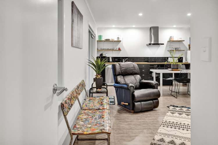 5 Dorset Street Opunake_6