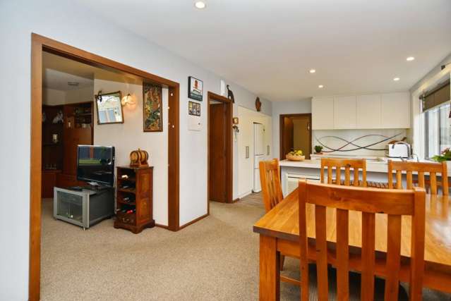 85 Daniels Road Redwood_3