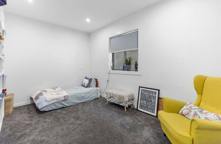 216c Sutherland Road Lyall Bay_11