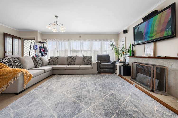 66 Tirimoana Road Te Atatu South_6