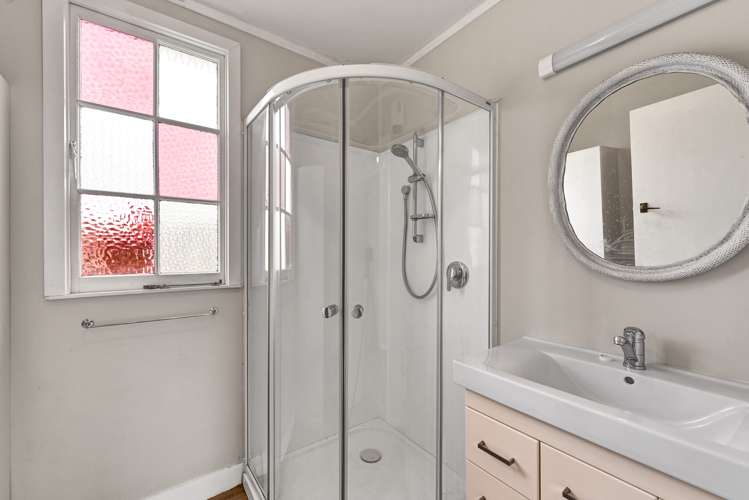 51 Beach Road Tahunanui_12