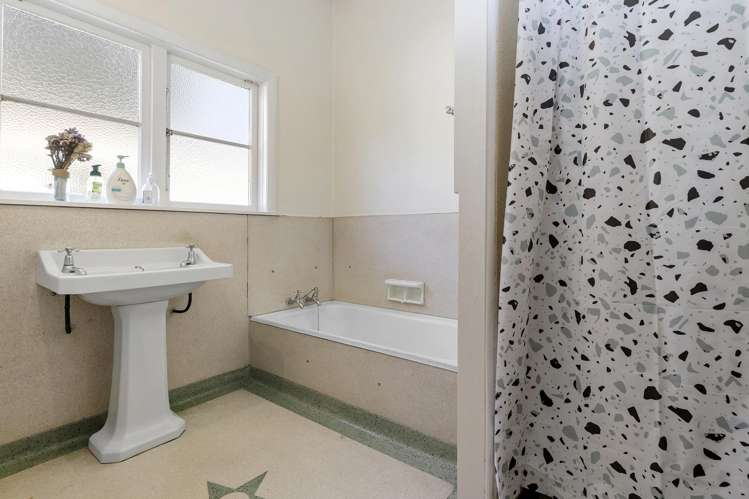 194 Naenae Road Naenae_22