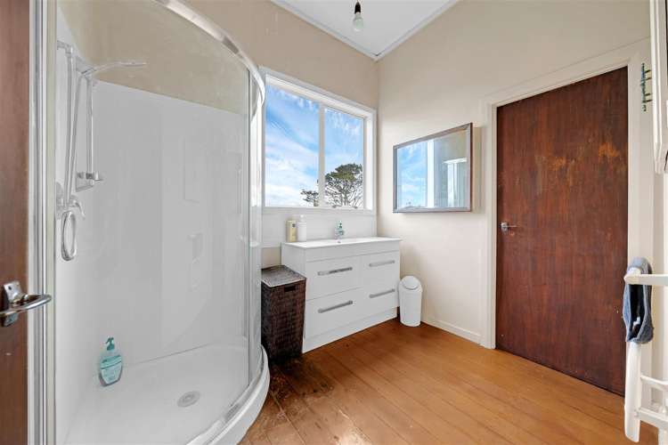 375 Whitford Road Whitford_18