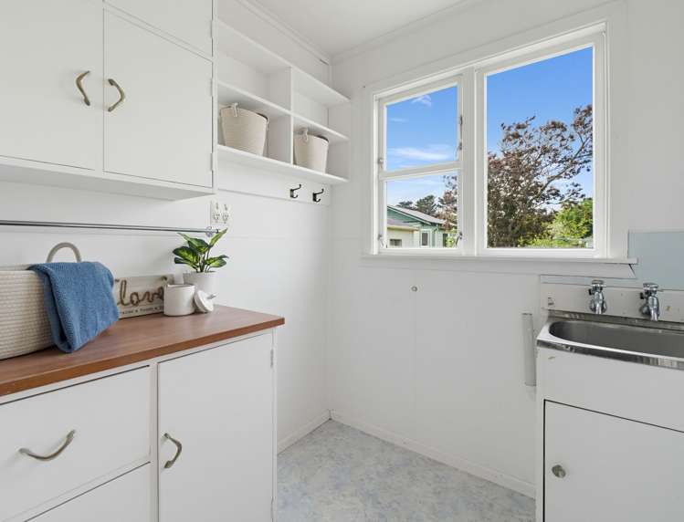 8 Mark Perreau Place Foxton_16