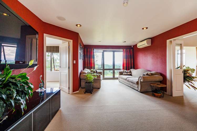 109 Junction Road Halcombe_16