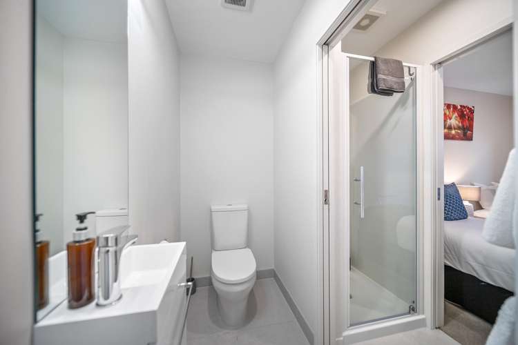 5 Le Mans Grove Cromwell_10