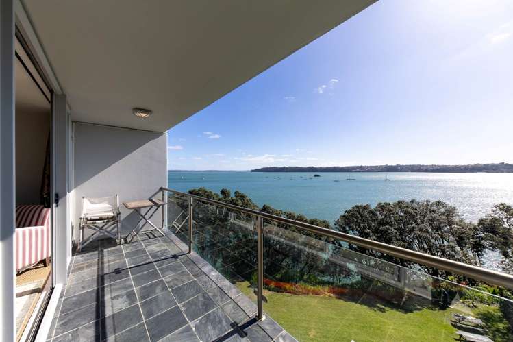 9/57 Sarsfield Street_0
