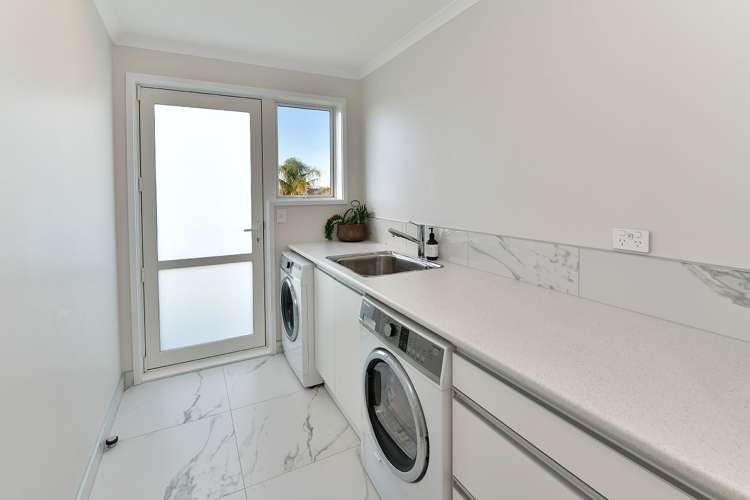 36 Manhattan Rise Orewa_25