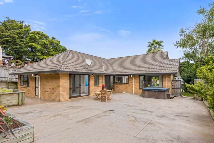 75 Kuripaka Crescent The Gardens_1