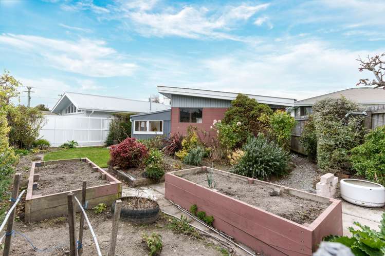 6 Barclay Place Burwood_18