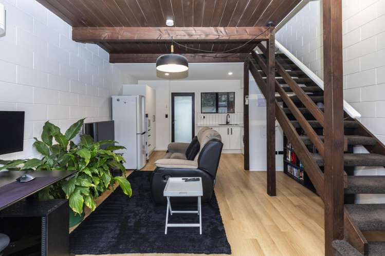 3/9 Sherborne Street Saint Albans_11