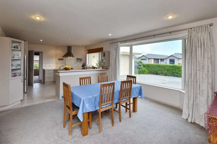 266 Southfield Drive Lincoln_7