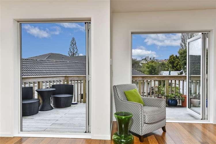 2/10 Webb Place Forrest Hill_6