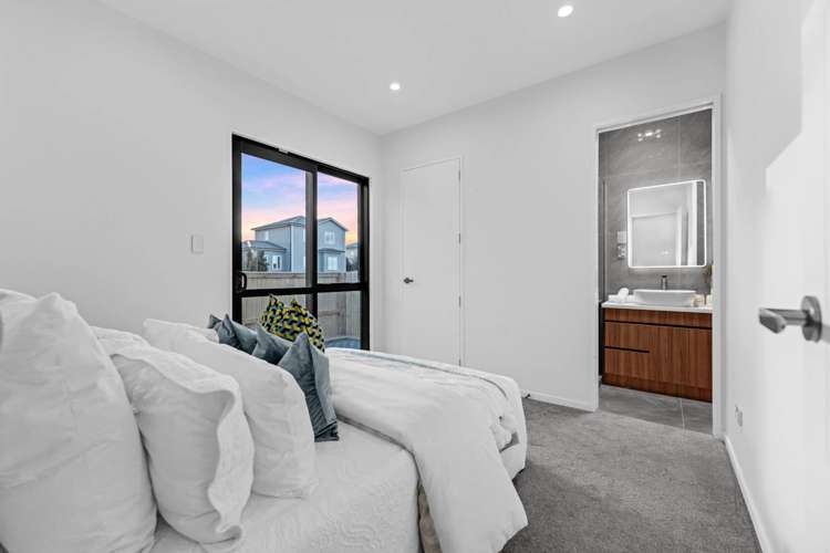 14 Adamson Road Flat Bush_13