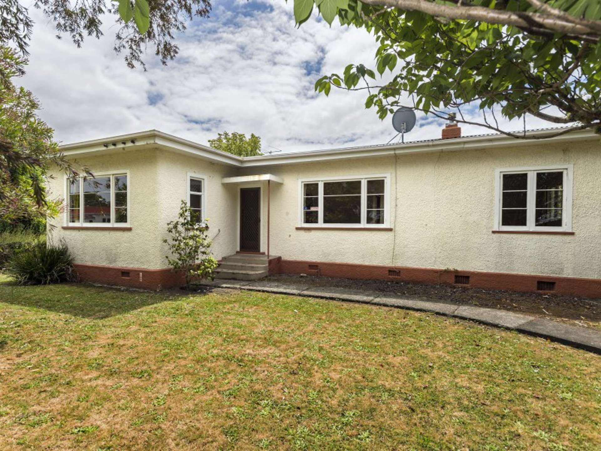 90 De Lautour Road Inner Kaiti Gisborne District Houses for Sale One Roof