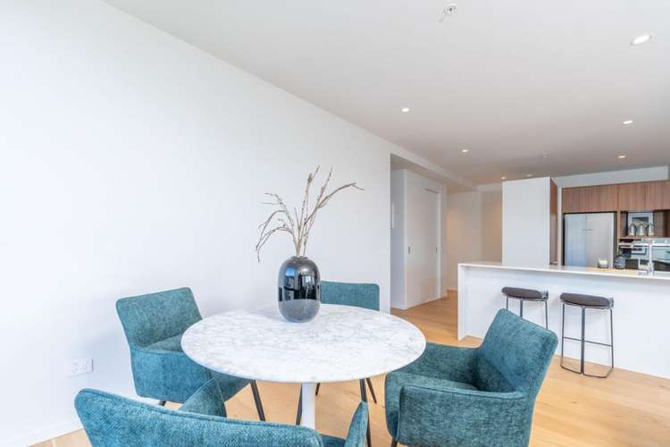 4/11 Spring Street_5