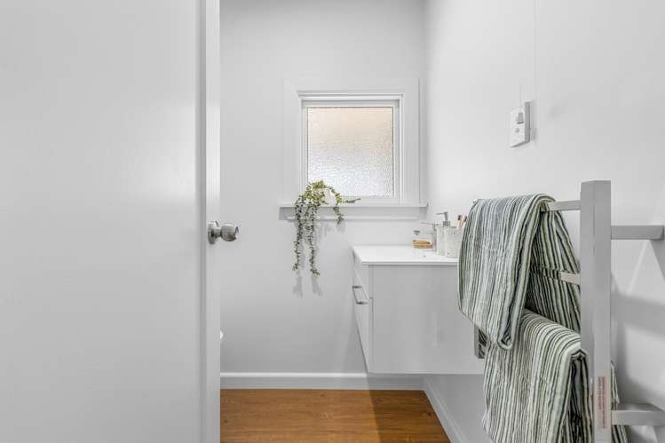 61 Kensington Avenue Mairehau_10