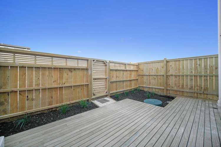 16 Mene Way Karaka_3