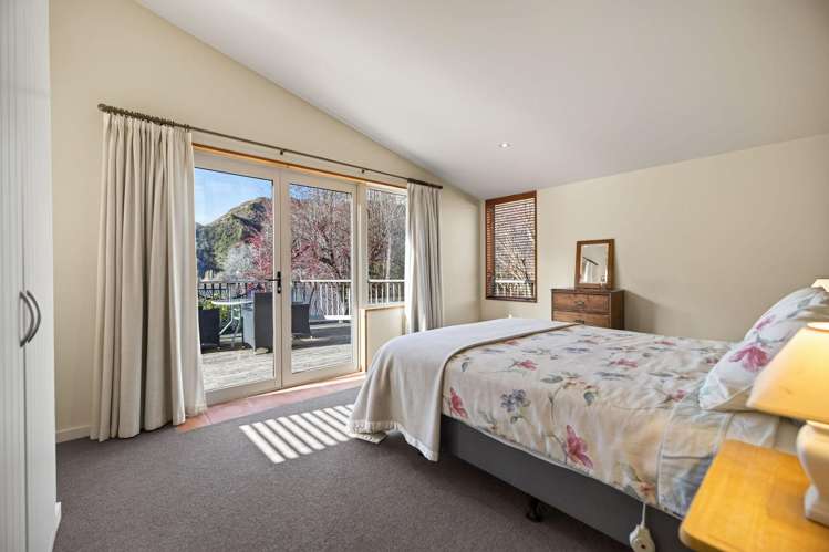 5 Stafford Street Arrowtown_11