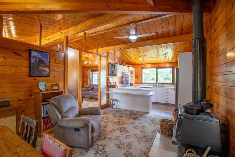 32 Old Station Road Ohakune_6