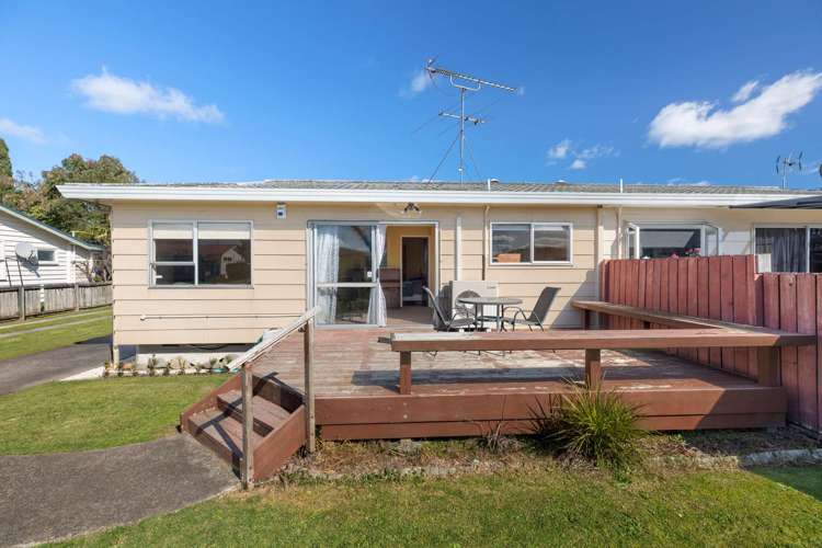 1/30 Waiari Road Conifer Grove_1
