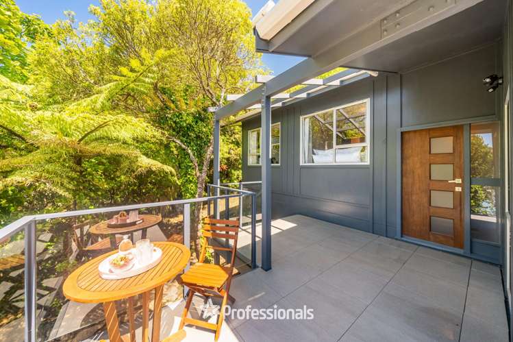 6 Swadel Way Karori_25