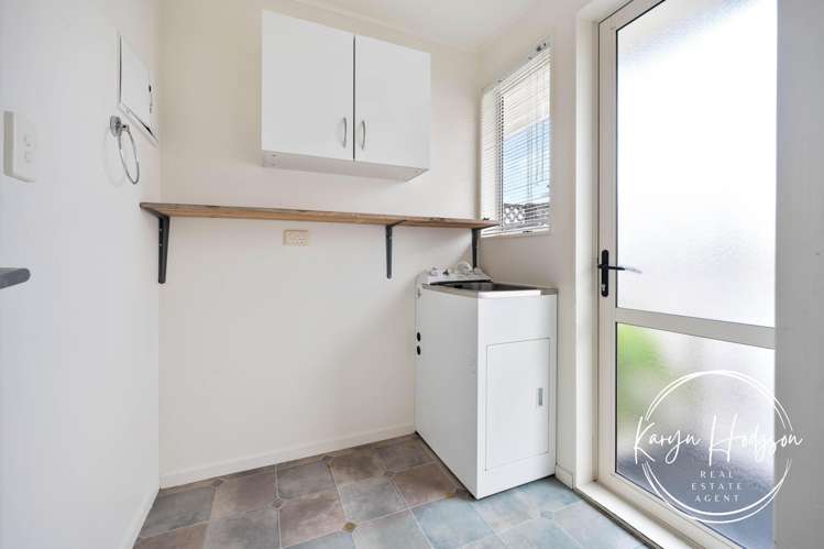 12 Ash Grove Maungaturoto_17