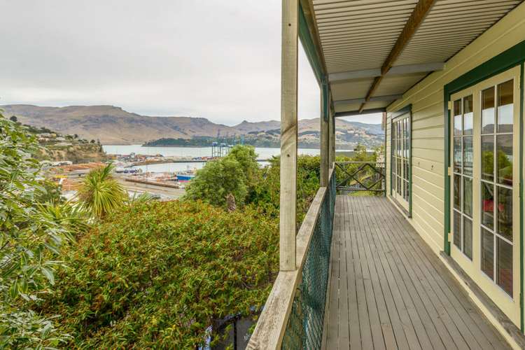 16 Ticehurst Road Lyttelton_1